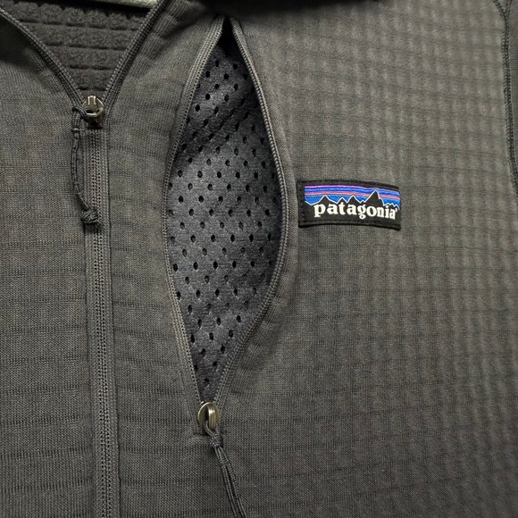 Patagonia Men's R1 Airgrid Quarter Zip Pullover Fleece Medium Grey - Picture 6 of 7